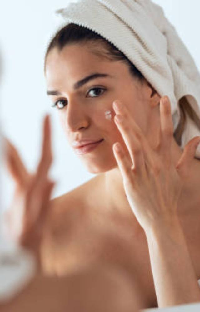 Tips to prevent acne in winter