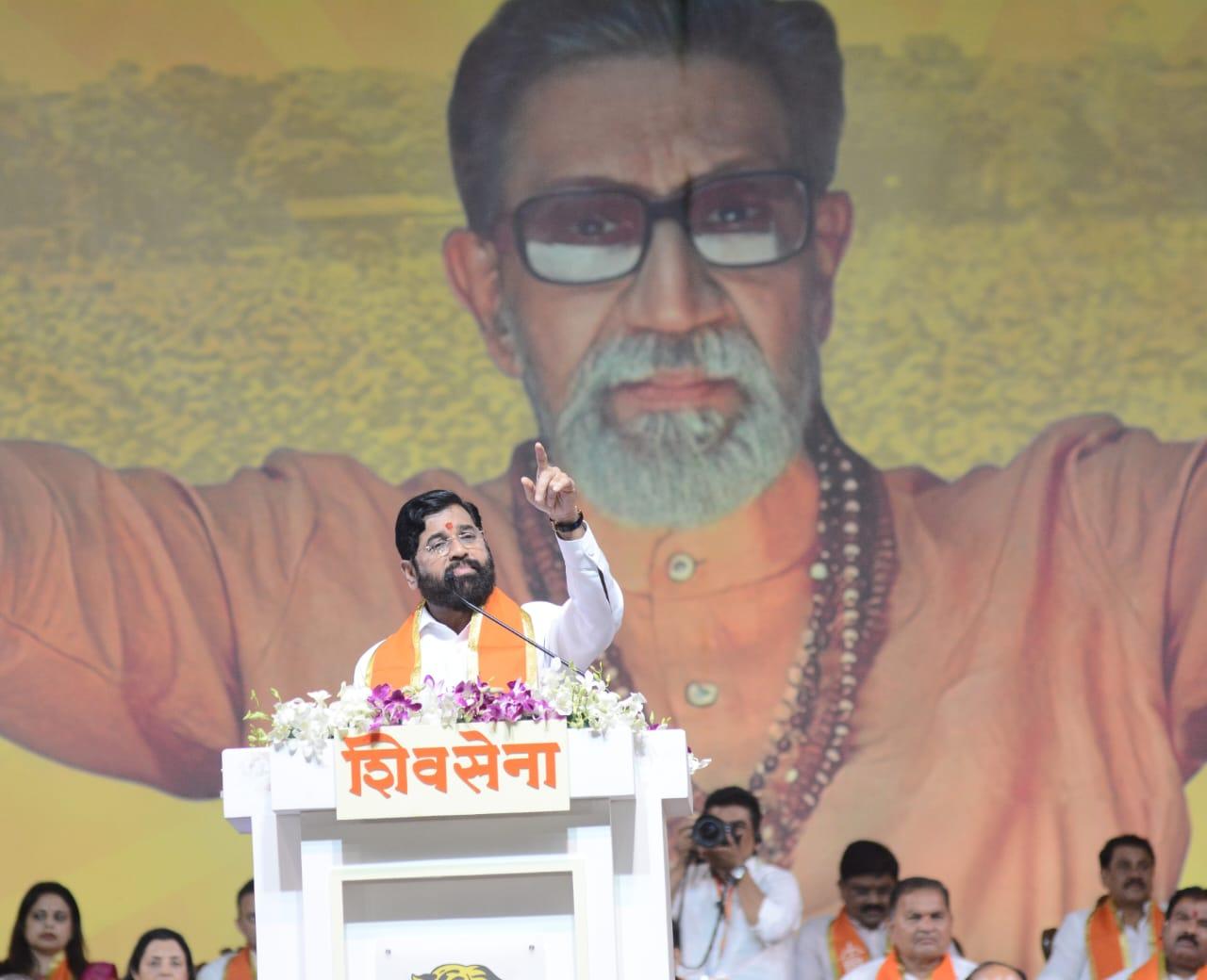 During the Dussehra rally at Azad Maidan, CM Eknath Shinde hit out at Uddhav Thackeray's faction for joining hands with socialists and the Congress, instead of being proud of their Hindu identity