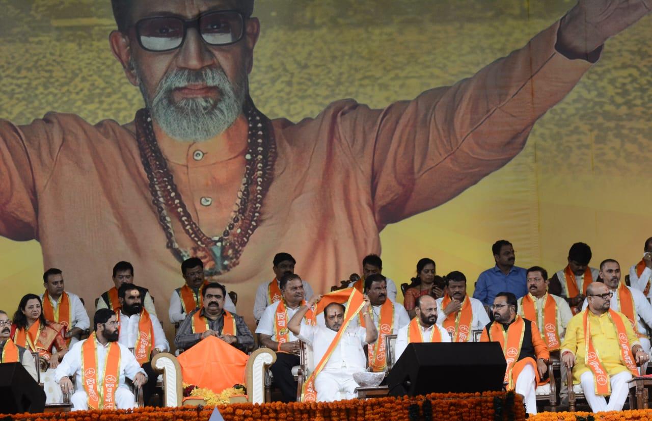 He said that the real Shiv Sena is at Azad Maidan