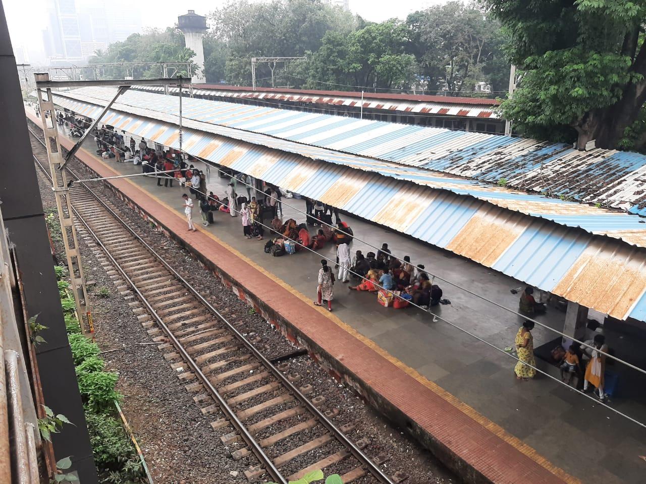 He said the four derailed wagons and the brake van were at the spot and their removal was in progress. 