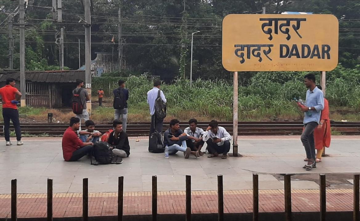 Passengers face brunt of trains running late, forced to wait at Dadar station