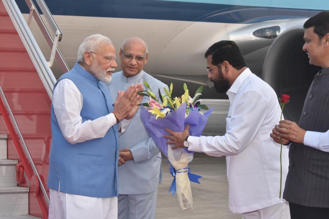 PM Modi reaches Mumbai to inaugurate International Olympic Committee session