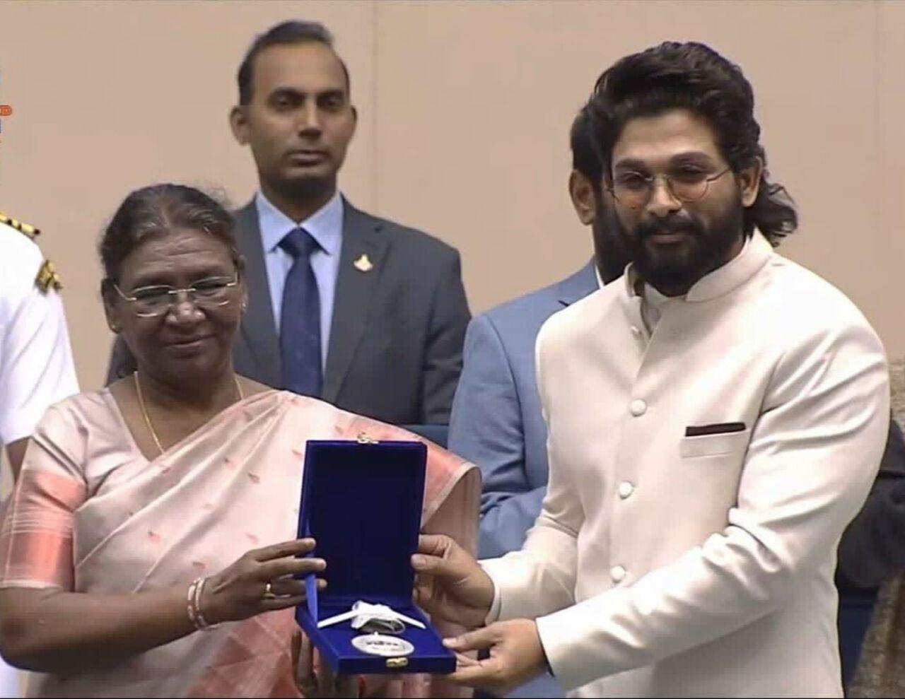 Allu Arjun was honoured with  a National Award in the Best Actor category, for his phenomenal performance in the blockbuster film 'Pushpa: The Rise'