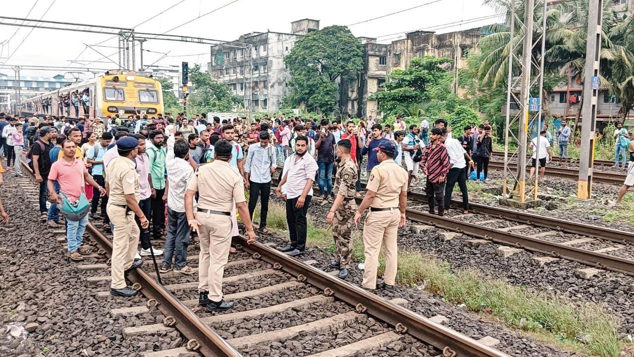 Mumbai: Angry commuters take to the tracks over train turmoil