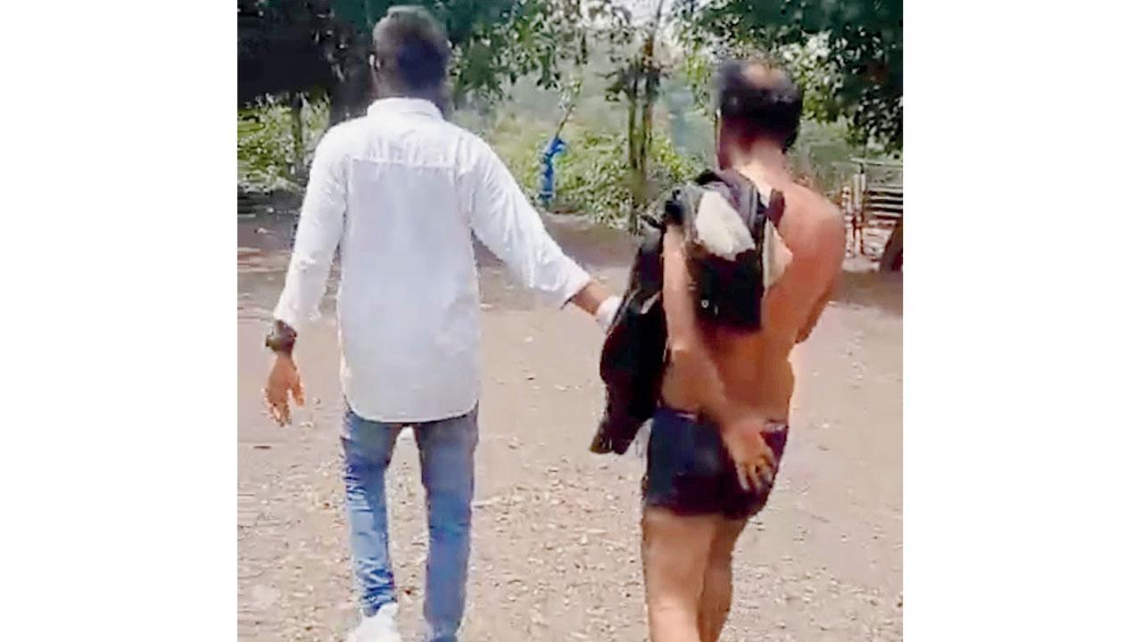 Mumbai: Four booked for thrashing ‘molester’ in Bhandup