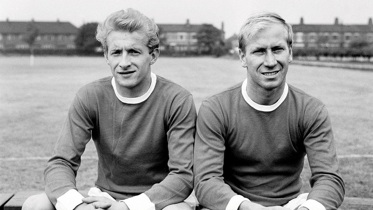 Bobby Charlton was the ‘dream’ teammate for Man Utd legend Law
