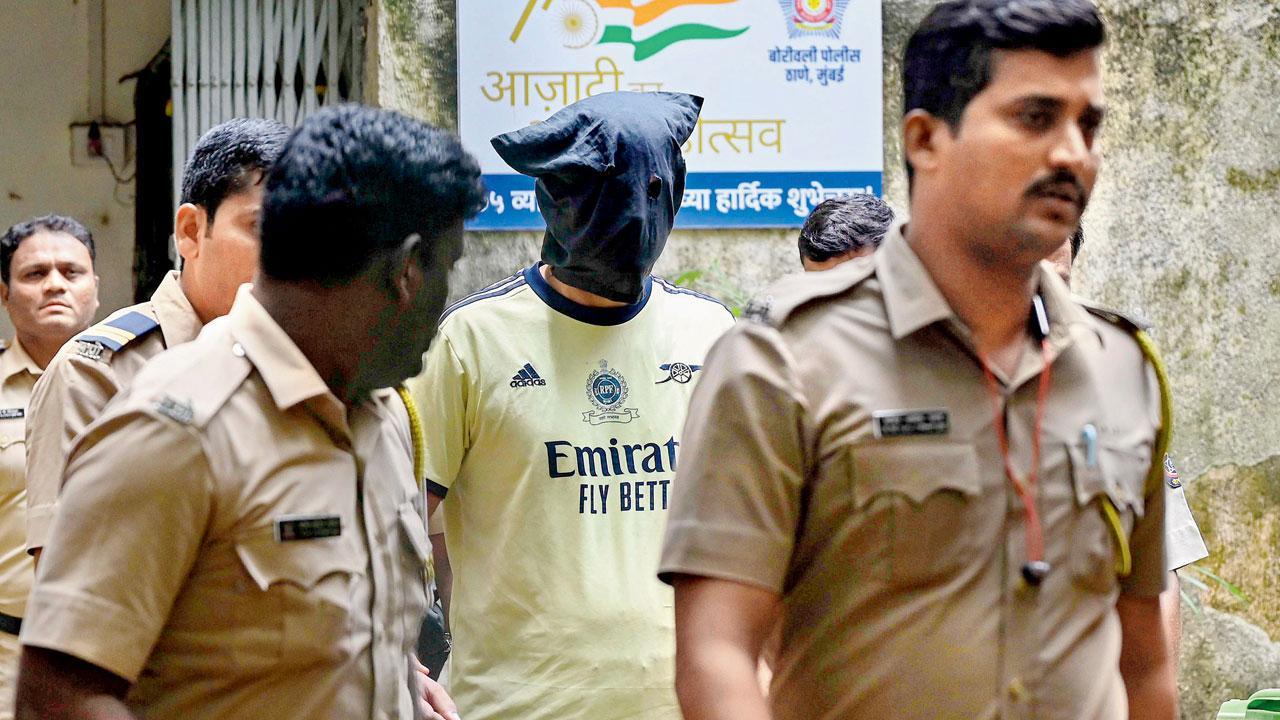 Mumbai train firing: His wife used to ask me to deny him leave, says RPF constable’s superior