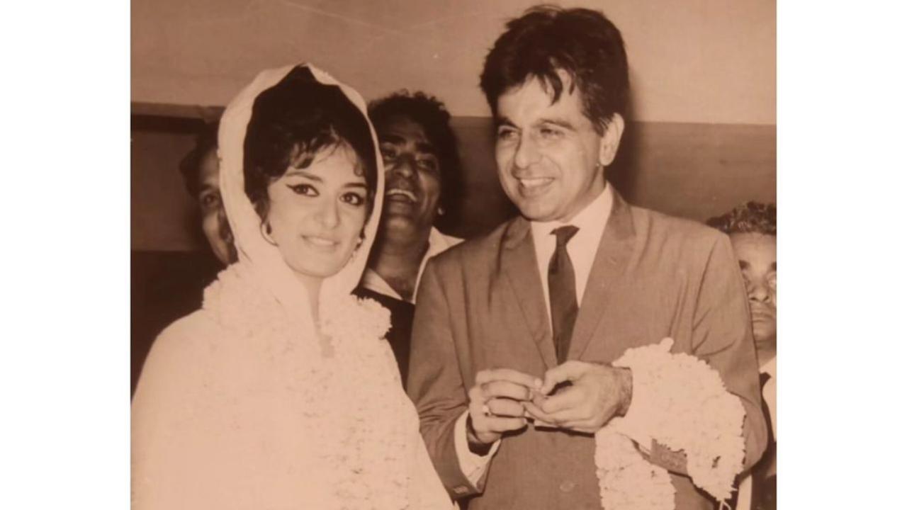 Saira Banu reminisces day of her engagement to Dilip Kumar