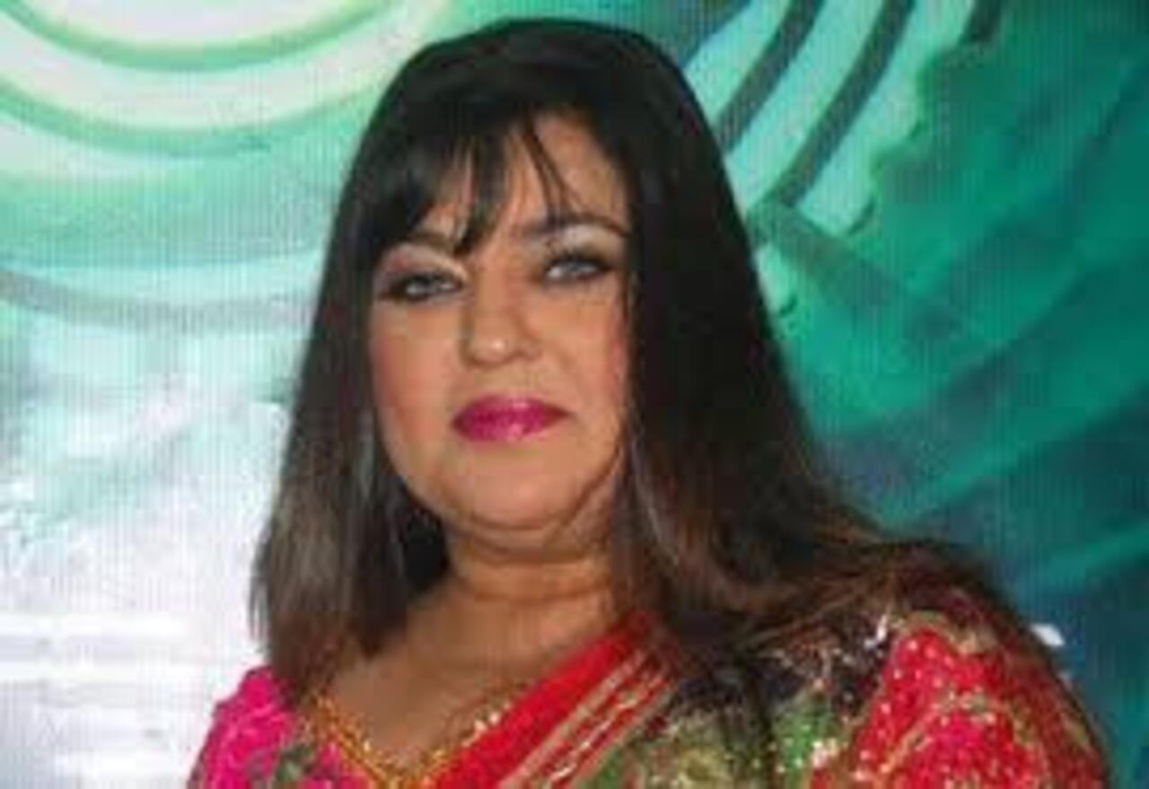 Dolly Bindra used offensive language towards Shweta Tiwari. Later, Samir Soni intervened and confronted Dolly Bindra. Their discussion turned into a heated argument and took an ugly turn which led to Dolly's eviction