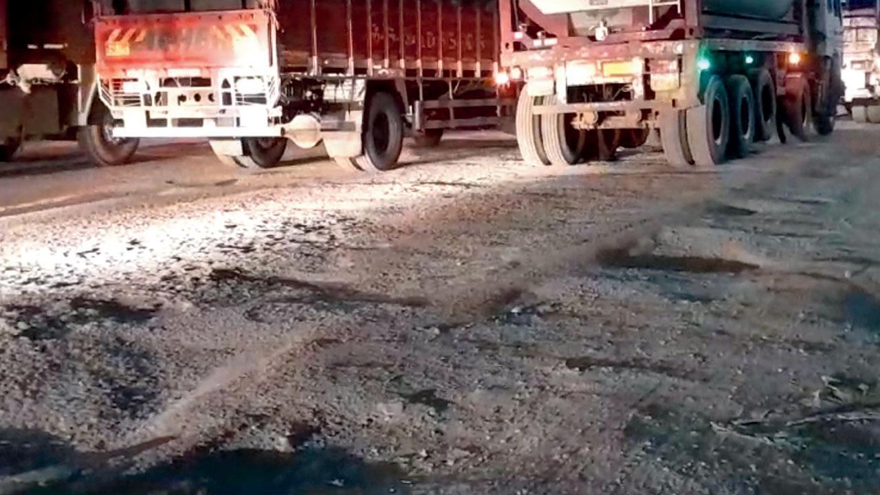 Mumbai-Ahmedabad highway: Pothole costs 25-year-old woman her life