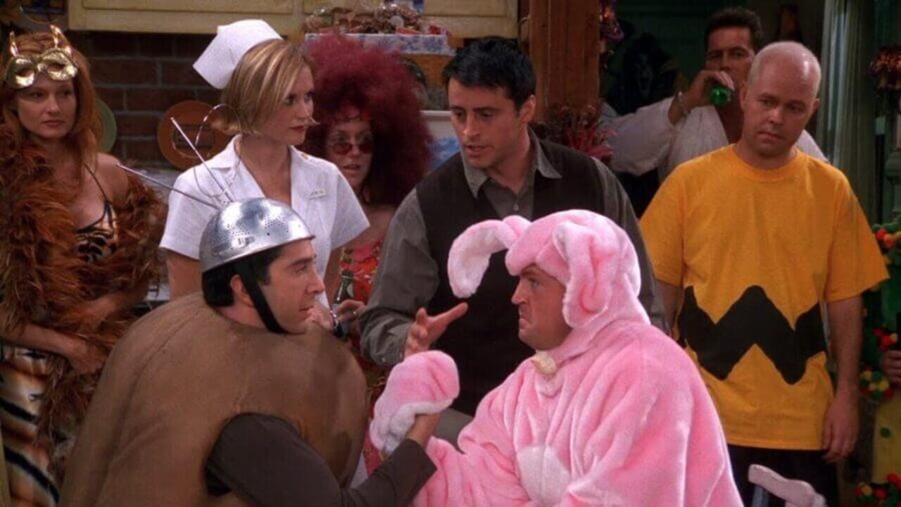 'The One with the Halloween Party' from FRIENDS
The series that began in the 90s is one of the most loved sitcoms of all times. The show knows how to bring a twist to their holiday episodes making them memorable. In this Halloween episode that happpens after Chandler and Monica's wedding, Monica picks out a pink bunny outfit for her husband which he is not happy about. Chandler gets in an arm wrestle battle with Ross who is dressed as... well, a potato, to impress his date