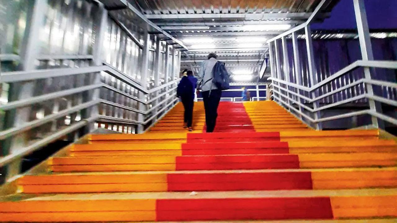 Mumbai: Foot overbridges at Bandra, Andheri to be shut for repairs