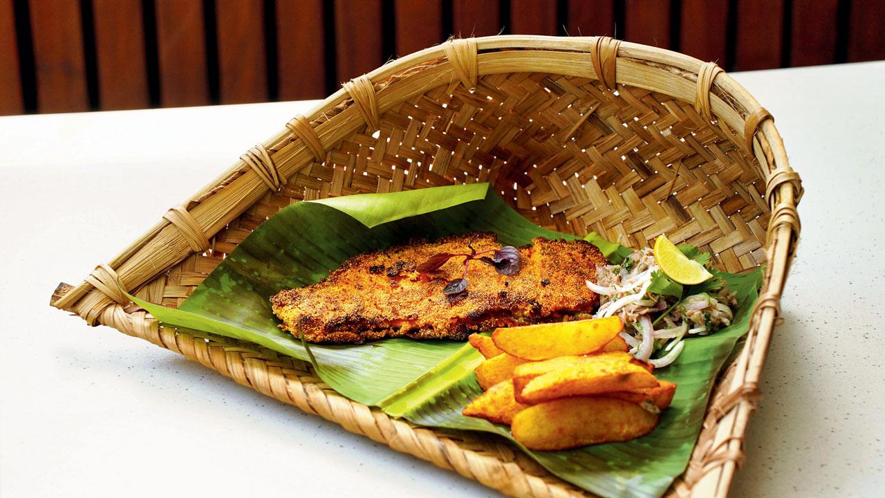 Masala rawa chonak and tuna onion salad