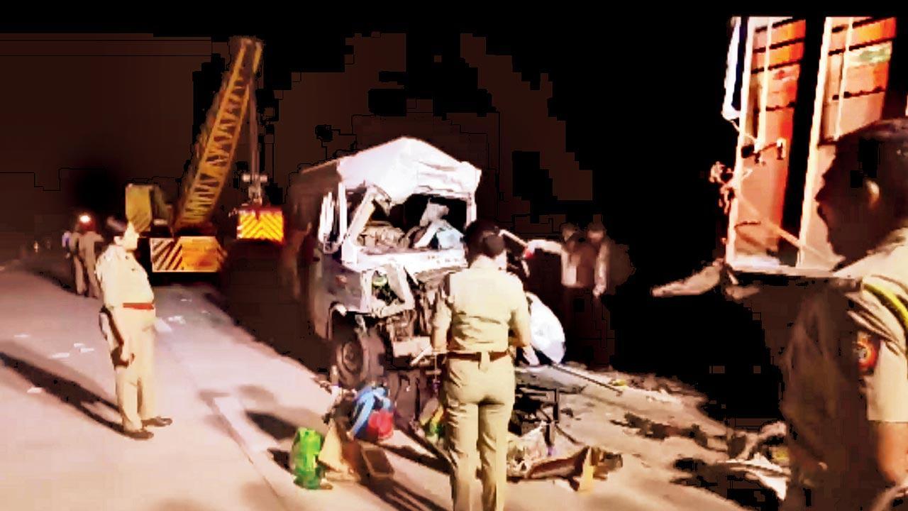 Horror on Samruddhi Mahamarg: Another fatal crash claims 12 lives