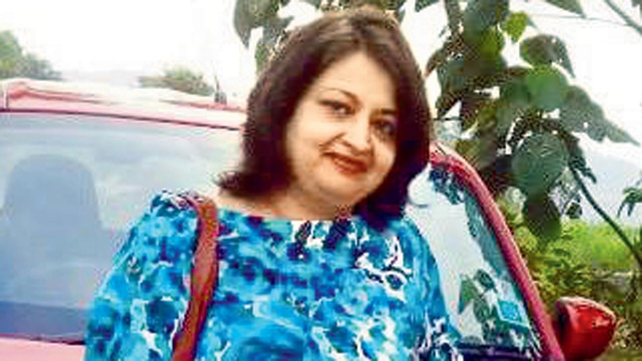 Jayu Darukhanawala, 63, automobile chronicler