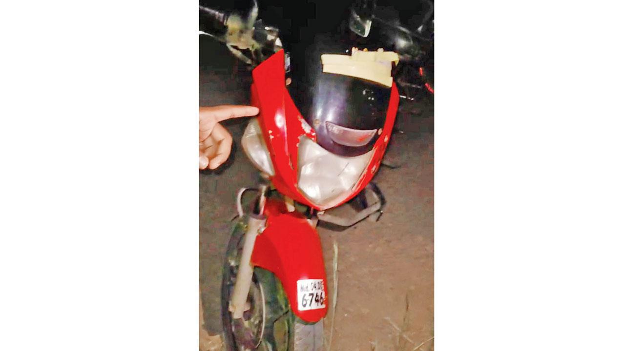 The motorcycle used by Suraj Devram Dhokare to carry out highway robbery