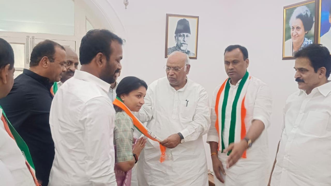 Telangana Election 2023: Raj Gopal Reddy returns to Congress after quitting BJP