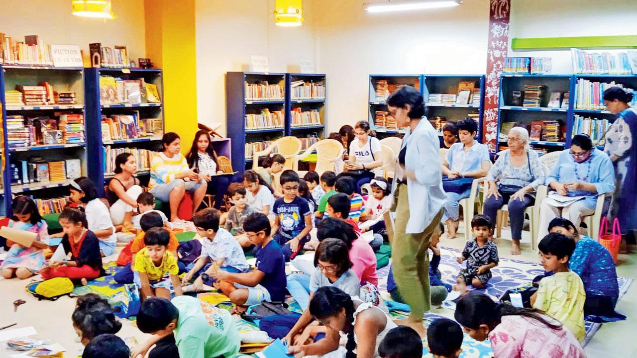 Kuriyan (standing) at the workshop