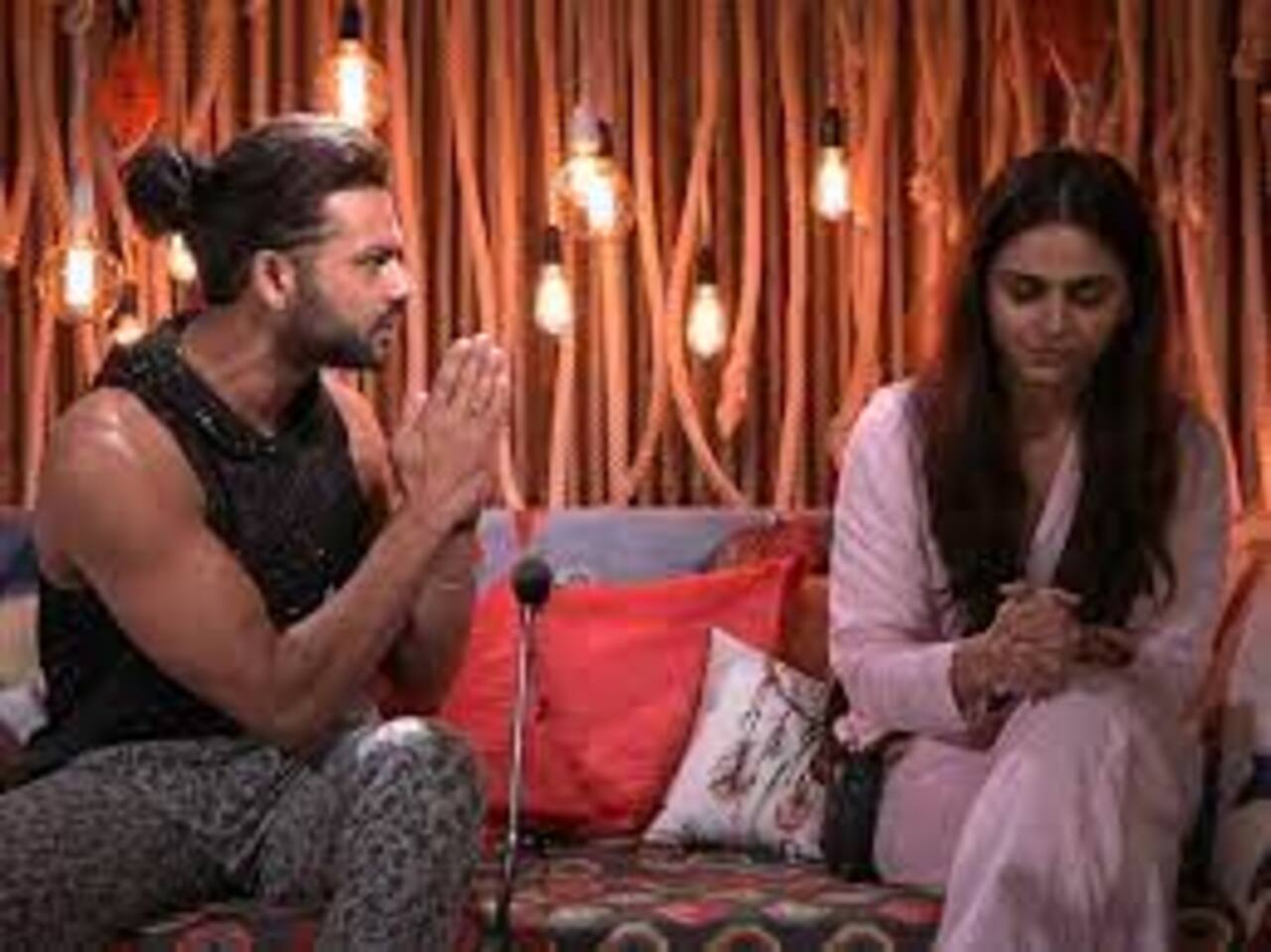 Ex-lovers Madhurima Tuli and Vishal Aditya Singh entered the Bigg Boss 13 house together. The two used to fight over every little topic, but things went out of hand when Vishal threw water on Madhurima, and in return, Madhurima hit the actor with a pan. After this incident, Madhurima was asked to leave the house