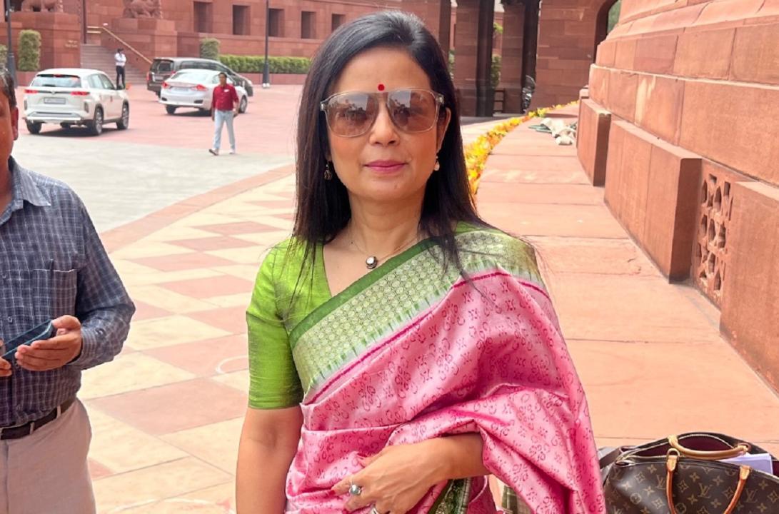 Mahua Moitra News, Cash For Query Scam, Mahua Moitra To Appear Before  Ethics Panel Today