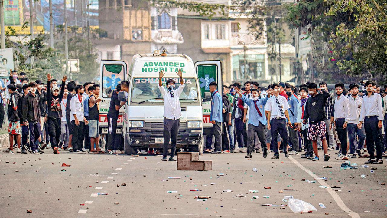 Manipur: Fresh violence in Imphal, two houses torched