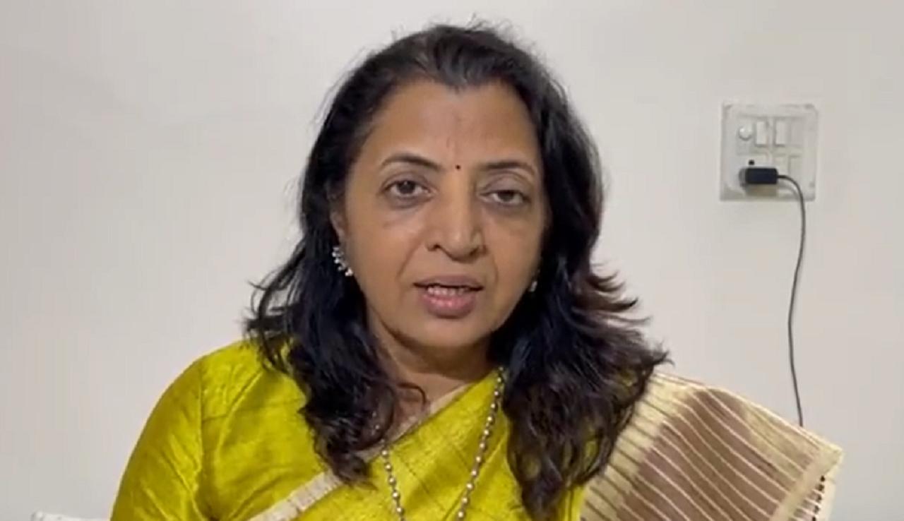 Uddhav Thackeray worked from home making Maharashtra No 1 in Covid-19 deaths: Shiv Sena's Manisha Kayande