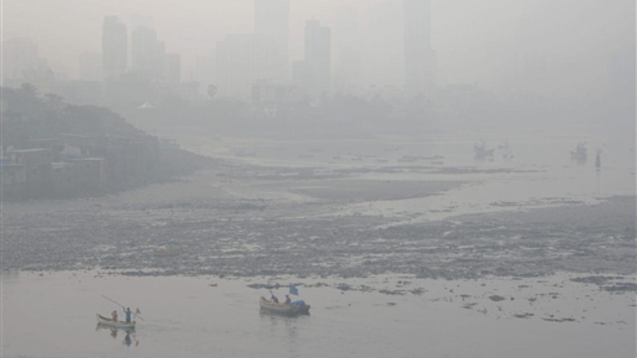 The data further revealed that the most prominent pollutant in Mumbai is PM2.5 and O2, while in Thane, it's PM10 and O3. In Navi Mumbai, the leading pollutants are PM2.5 and PM10. 