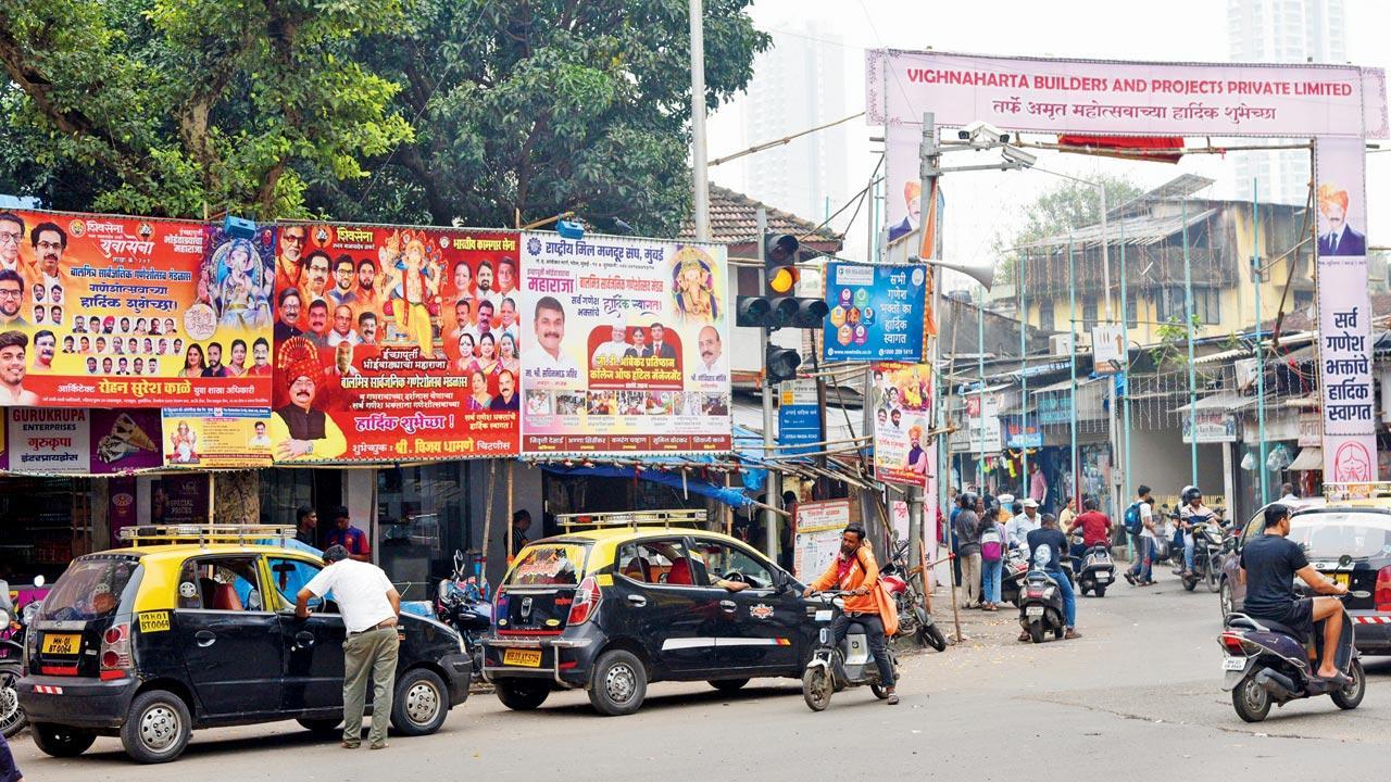 Mumbai: ‘No orders to take down political posters’