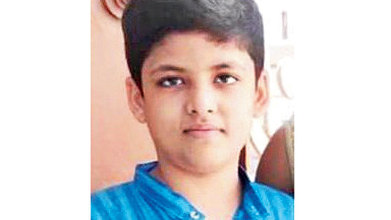 Mumbai: 13-year-old boy falls dead during PT class in Kandivali school