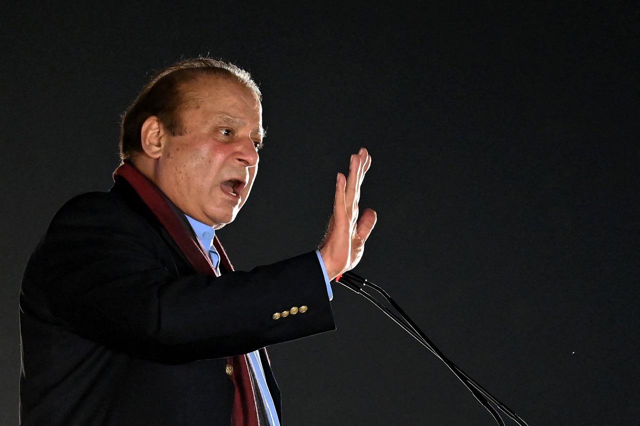 Former prime minister Nawaz Sharif on Saturday vowed not to indulge in politics of revenge and said he only wants to see a developed and prosperous Pakistan, as he addressed a massive rally hours after his return to the country following a four-year self-imposed exile in the UK