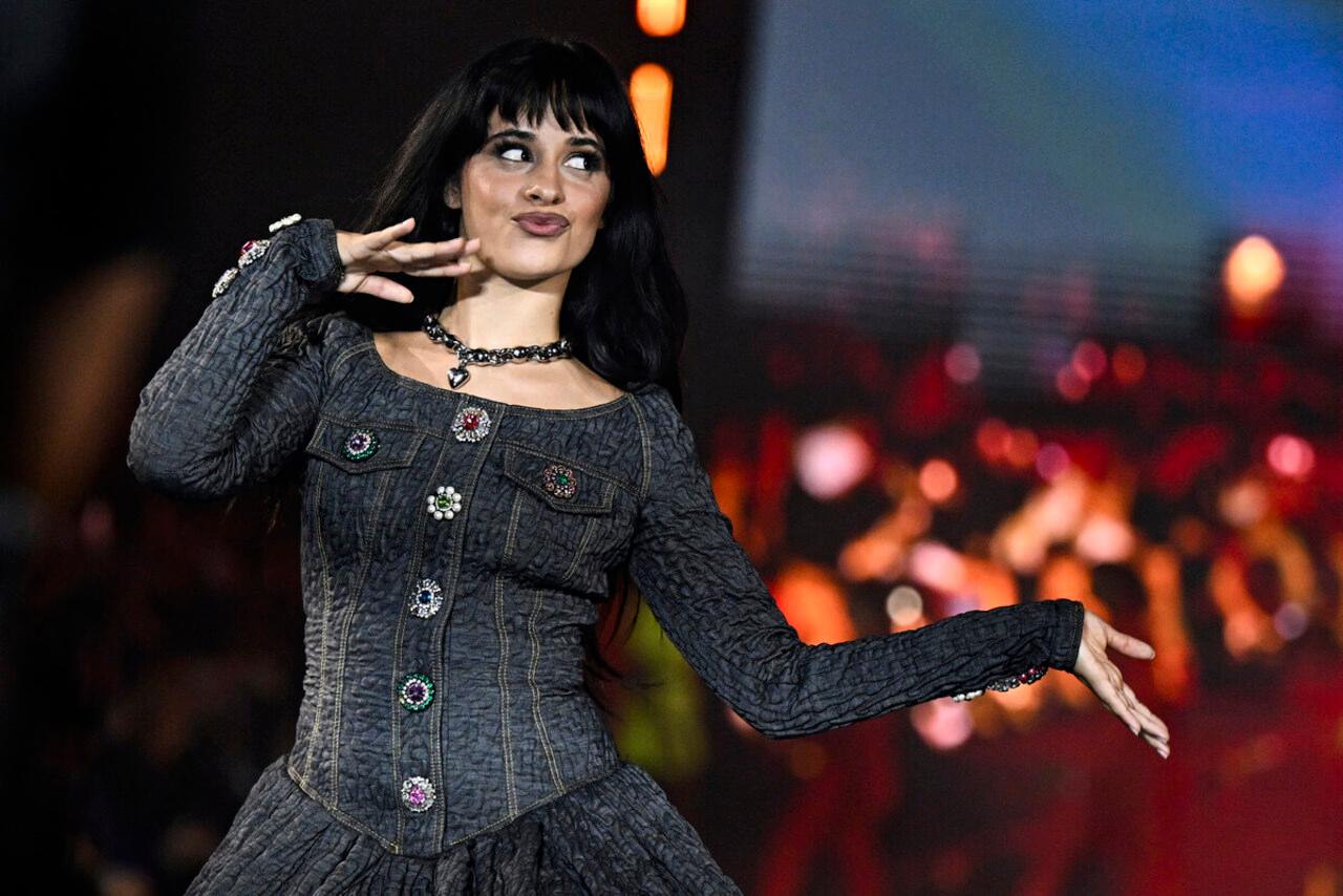 US-Cuban singer-songwriter Camila Cabello got playful while she flaunted a creation at the show