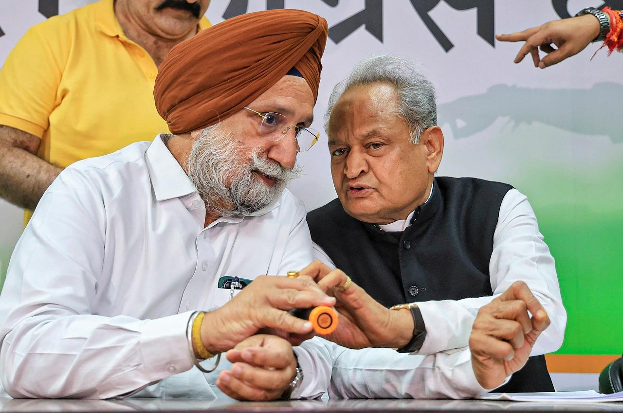 Gehlot's five guarantees, announced at the press conference at the Congress war room here, are in addition to two guarantees -- cooking gas cylinders at Rs 500 for 1.05 crore families and an annual honorarium of Rs 10,000 to the woman head of a family in installments -- already announced by him at Priyanka Gadhi Vadra's public rally in Jhunjhunu on Wednesday. Gehlot said the party's election manifesto will be released in coming days in which more announcements will be made