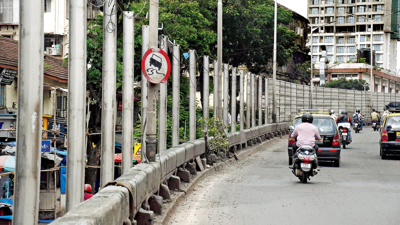 The Parel TT bridge has 44 joints and after repairs, they will be reduced to three, ensuring a smoother ride for motorists. Pic/Ashish Raje
