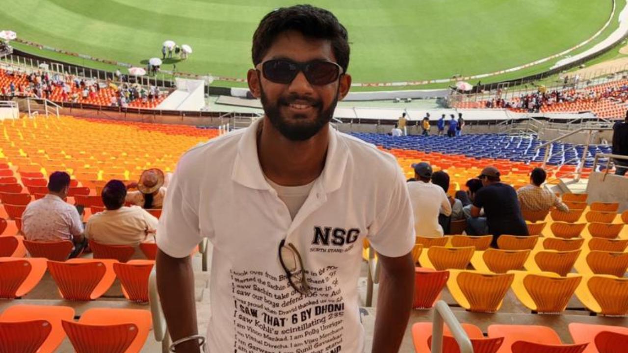 Such has been their presence on Twitter that Rushab Mahale was among the newest entrants of the North Stand Gang like Sawant. Having connected with them on Twitter in 2019 before the ICC World Cup, it was only natural for the city cricketer who played for Sporting Clubs Committee in the Kanga Knockouts earlier this year, and has been playing cricket for more than 18 years now, to join the gang. 