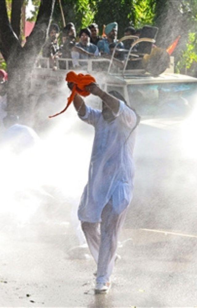 SAD workers protest in Chandigarh