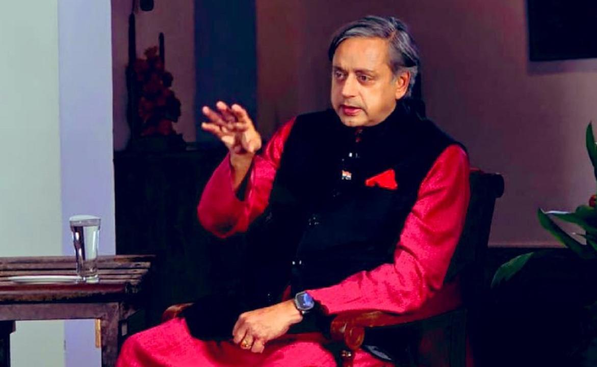 With Palestinian people then and now... nothing more to say: Shashi Tharoor
