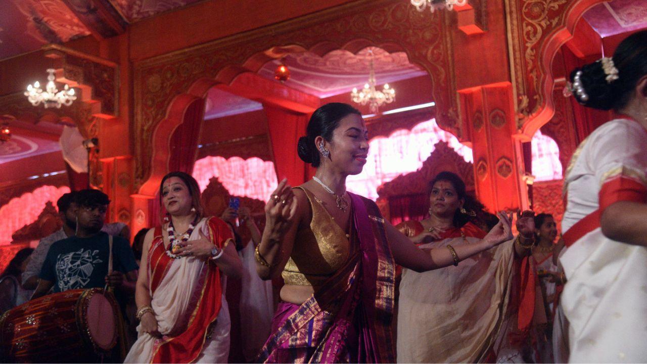 Mumbai’s Bengal Club bid farewell to Goddess Durga with 'Sindoor Khela'