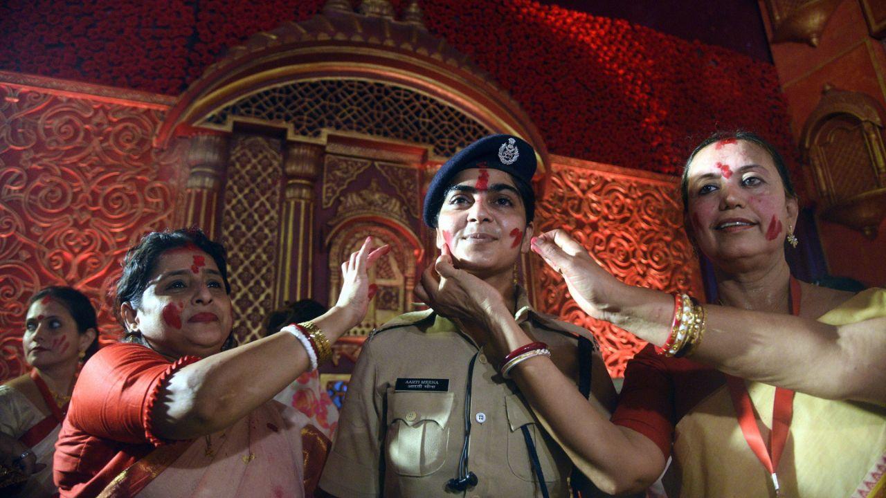 Bengal Club of Mumbai has been hosting the Durga Puja for over eight decades and almost lakhs of people visit the pandal in Shivaji Park to seek blessings of the Goddess Durga.
