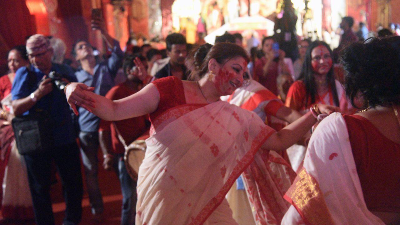 Durga Puja began on October 20 this year and culminated today with Vijaya Dashami or Dussehra. The Puja is celebrated with much pomp across Bengal and the Bengali community across the city celebrate the festivities with equal fervour.