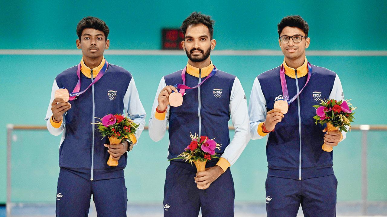 Speed skating: India win team bronze in men’s, women’s 3,000m relay