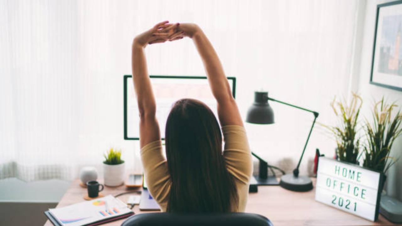 Stretching and strengthening Incorporate regular stretching and strengthening exercises into your routine. These exercises are key to effectively managing and controlling spine pain over the long term.
