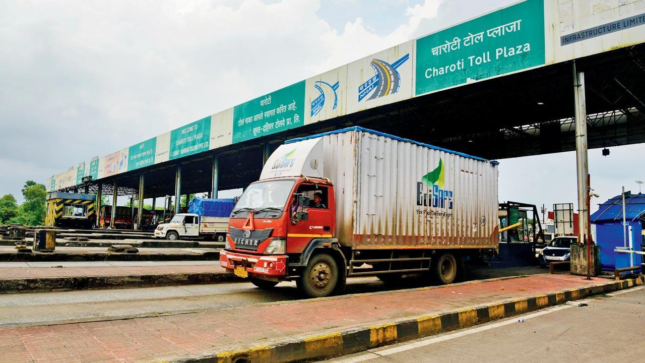 Maharashtra: State paid high price for toll plaza closure, exemptions Maharashtra: State paid high price for toll plaza closure, exemptions