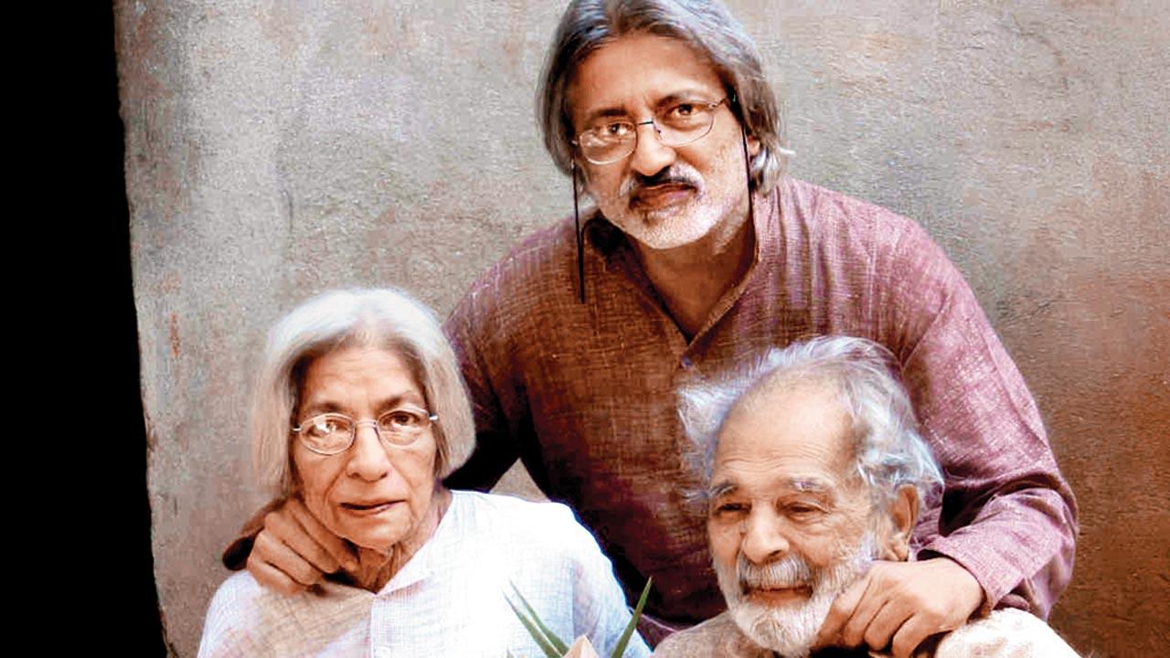 Anand Patwardhan with parents