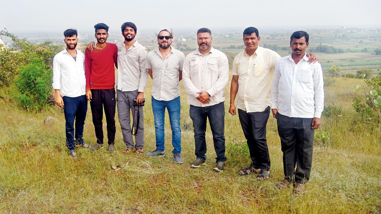 (From left) The Grassland Trust team along with the villagers of Kendur: Ganesh Thite, Saurabh Thite, Shreyas Nakate, founder-president Mihir Godbole, Vijayraj Jare, Suryakant Thite and Popat Jagtap  