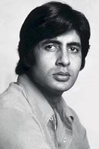 Amitabh Bachchan was initially named Inquilaab, which was heavily inspired from the phrase 'Inquilab Zindabad' 