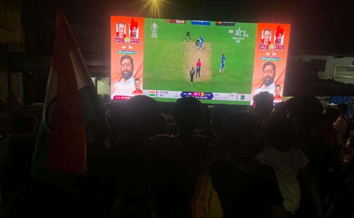 In Photos: People watch India vs Pakistan match on big screen in Mumbai