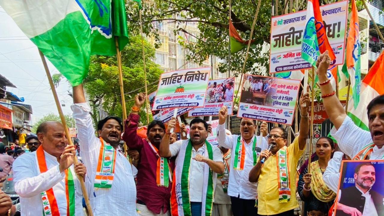 Rajasthan Congress president Govind Singh Dotasra, ministers Mahesh Joshi, Pratap Singh Khachariyawas and other leaders took part in the protests near the PCC office