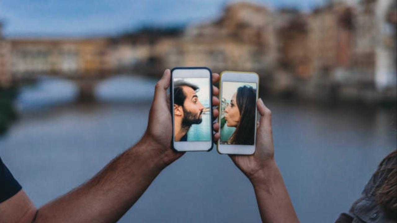 Love in the metropolis: Research reveals Mumbai's future of dating