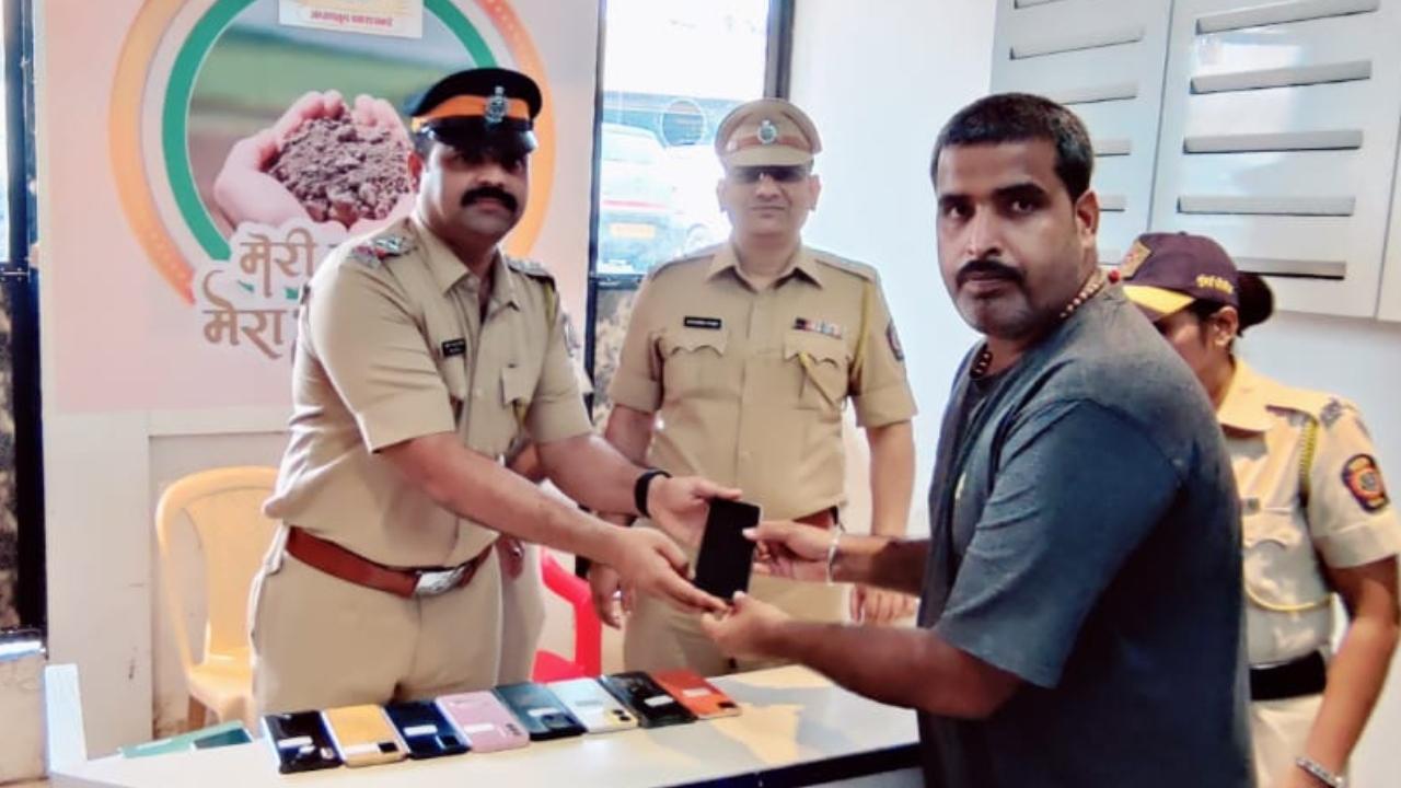After the recovery of these mobile phones, the senior Mumbai police officials decided to hand them over back to their original owners, a police official said