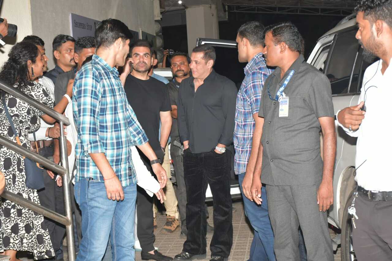 Salman Khan spotted with his brother Arbaaz Khan outside the premiere venue